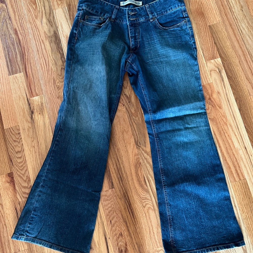 Express Jeans